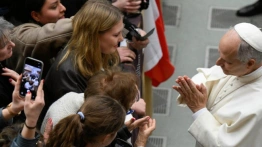 Szerzący się relatywizm. Papież: Prawdę sprowadza się do zwykłej opinii