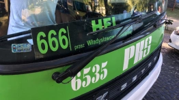 Linia 666 wraca na Hel. Archidiecezja: Niezrozumiałe i prowokacyjne