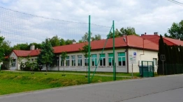 Katolicka szkoła czy magazyn? Szokujący pomysł łódzkiego samorządu