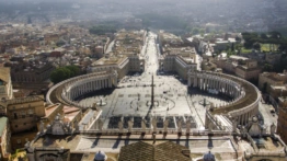 Hołownia ambasadorem w Watykanie?