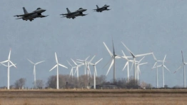 Głupota czy sabotaż? Wiatraki na trasach samolotów wojskowych?