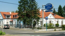 „Zajazd Napoleoński” w rękach miasta za 9 mln. Ratunek dla rodziny byłych SB-ków?