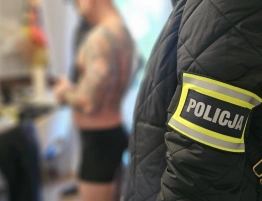 Skradzione auta był warte niemal 9 mln zł. Policja zatrzymała 9 członków gangu