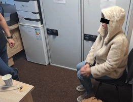 Lewe reklamacje i wyłudzenie prawie 150 tys. zł. 44-latka usłyszała zarzuty