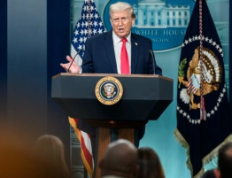 Trump traci panowanie nad sobą. „Otwórzcie tę jeb**ą cieśninę, chwała Allahowi”