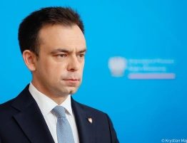 Kuźmiuk: Domański bryluje na spotkaniach G20, zapewnionych przez prezydenta Nawrockiego i jednocześnie go atakuje