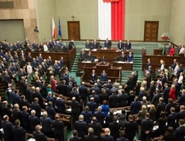 IPN dalej bez prezesa. Koalicja Tuska odrzuciła kandydaturę prof. Polejowskiego