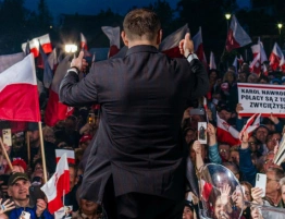 „Choćbym szedł ciemną doliną…”. Prezydent dziękuje Polakom za wybór