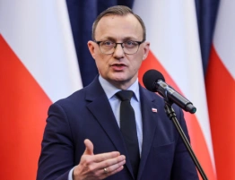 Spór o nominacje oficerskie. Prezydent spotka się z szefami służb