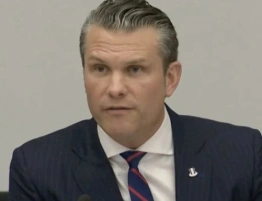Awaryjne lądowanie amerykańskiego samolotu rządowego. Na pokładzie minister wojny