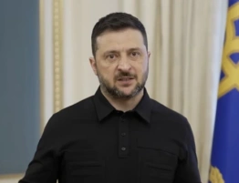 Zełenski w Paryżu: „Wojnę trzeba zakończyć godnie”. Mówi też o Polsce