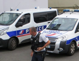 Nożownik zaatakował we Francji. Nie żyje 14-latka, dwie inne dziewczynki zostały ranne