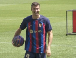 „Czas ruszyć dalej”. Lewandowski zdecydował o odejściu z Barcelony