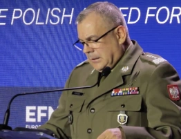 Szef Sztabu Generalnego: Rosja przygotowuje się do wojny z NATO