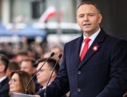 W badaniu CBOS bez zmian! Prezydent liderem zaufania wśród Polaków