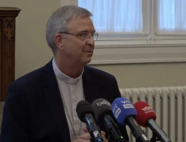 Belgijski biskup zapowiada święcenie żonatych mężczyzn. Powołuje się na synodalnosć