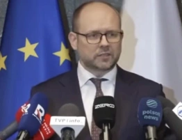 Spotkanie Tuska Magyarem. Przydacz: Pełen infantylizm