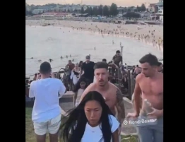 Tragiczny bilans strzelaniny na australijskiej plaży [Wideo]
