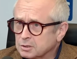 „Jeszcze chwila i będzie udowadniał, że Ziemia jest płaska”. Fala krytyki po słowach mec. Duboisa
