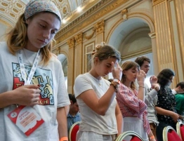 Francja: chrztów dorosłych będzie więcej niż przypuszczano