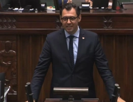Poseł KO obraża Prezydenta. „Zagraża Polsce, powinien zostać przebadany”