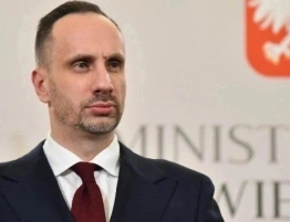 J. Kowalski: To ostatni moment. Ludzie Tuska polują na Hołownię