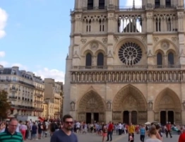 Renesans francuskich katedr. Rekordowe liczby pielgrzymów