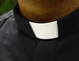 Francuscy biskupi podjęli pieszą pielgrzymkę w intencji powołań