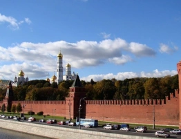 Moskwa uderza w polskie fundacje i oskarża o „wrogą działalność”