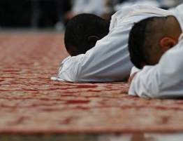 Wielki Czwartek: Papież umyje nogi księżom, których wyświęcił rok temu