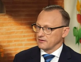 Rzecznik Prezydenta: Premier zakazał służbom kontaktu z głową państwa