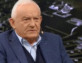 „To dość prostackie”. Miller nie gryzie się w język ws. kulis wizyty Macrona w Polsce