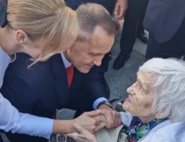 „Bóg zapłać za obecność” - wzruszające słowa Prezydenta Nawrockiego do uczestniczki Powstania Warszawskiego