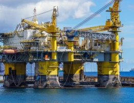 Niemiecka stacja upomina się o polską ropę i gaz, bo… komuniści też tak robili