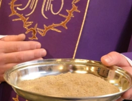 Ks. dr hab. Stanisław Wronka dla Fronda.pl: Pamiętaj, że jesteś prochem i w proch się obrócisz!