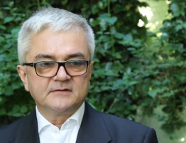 Alkohol coraz bliżej dzieci. Eksperci alarmują: Polska traci kontrolę nad inicjacją młodych