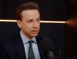 Uśmiechnięta Polska cd. Bosak ostro o zwolnieniach w Black Red White