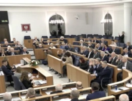 Senat poparł projekt ws. SAFE. Większość poprawek odrzucono