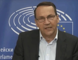 Sikorski zachwala wejście do strefy euro