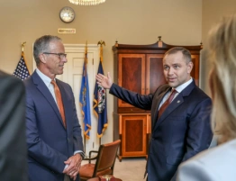 Prezydent w USA. Leśkiewicz: Celem jest zwiększenie obecności wojsk USA w Polsce