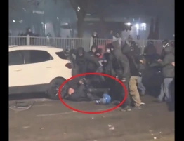 Brutalne sceny w Turynie. Atak migrantów na włoskich policjantów [Wideo]