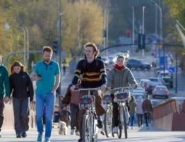 Korzyści z wiosennych spacerów i aktywności na świeżym powietrzu