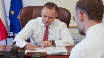 Prezydent nie zwalnia tempa. Kolejne podpisane ustawy