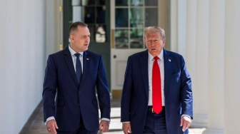 Prezydent Nawrocki wydłuża wizytę w USA. W centrum rozmów bezpieczeństwo i Polonia