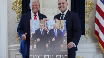 Zagraniczny portal o spotkaniu Nawrockiego z Trumpem: Tusk powinien być wdzięczny!