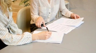 Ochrona rodzinnego gniazda - jak ubezpieczyć mieszkanie kupione bez aktu notarialnego [Materiał promocyjny]