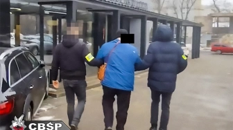 Cios w „mafię śmieciową”. Zatrzymano 10 osób, w tym byłego burmistrza