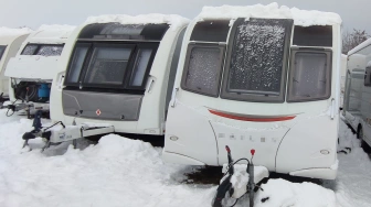 Handlowali skradzionymi przyczepami kempingowymi. Zabezpieczony mienie warte miliony złotych