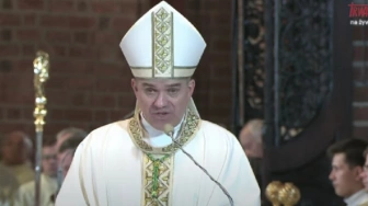 „Toczy się walka ubrana w dobrze brzmiące hasła”. Abp Zieliński oficjalnie objął archidiecezję poznańską