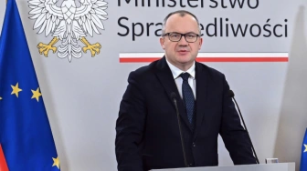 Ustawy Bodnara o TK idą do niszczarki. „Rujnują konstytucyjne podstawy TK”